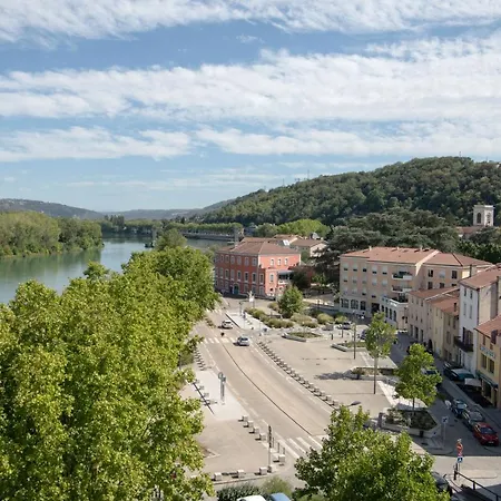Kyriad Lyon Givors