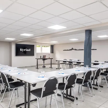 Kyriad Lyon Hotel Givors