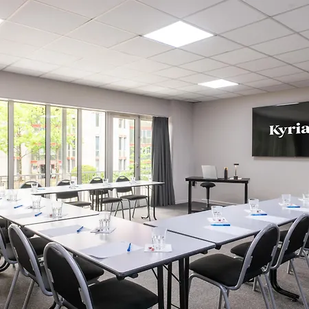 Kyriad Lyon Hotel Givors